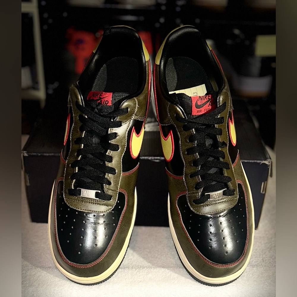 Nike Air Force 1 Low "Black Parachute Gold". 488298-075 no box.